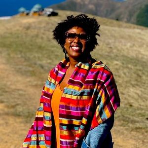 Meet your Posher, Megan